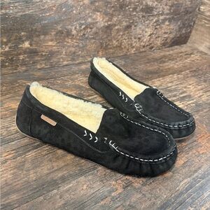Cozy Black Shearling Loafers